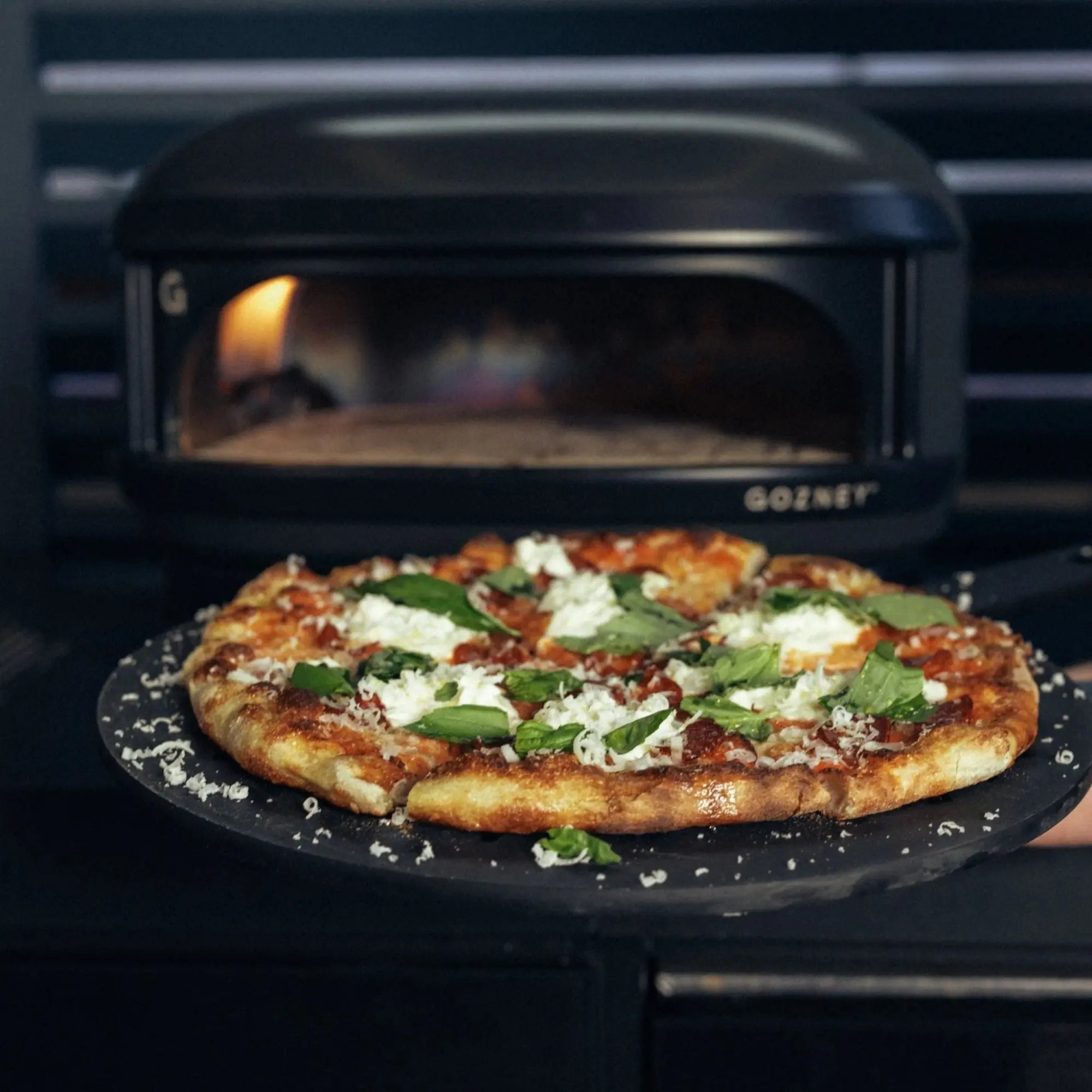 Gozney Arc Lite Pizza Oven | Black