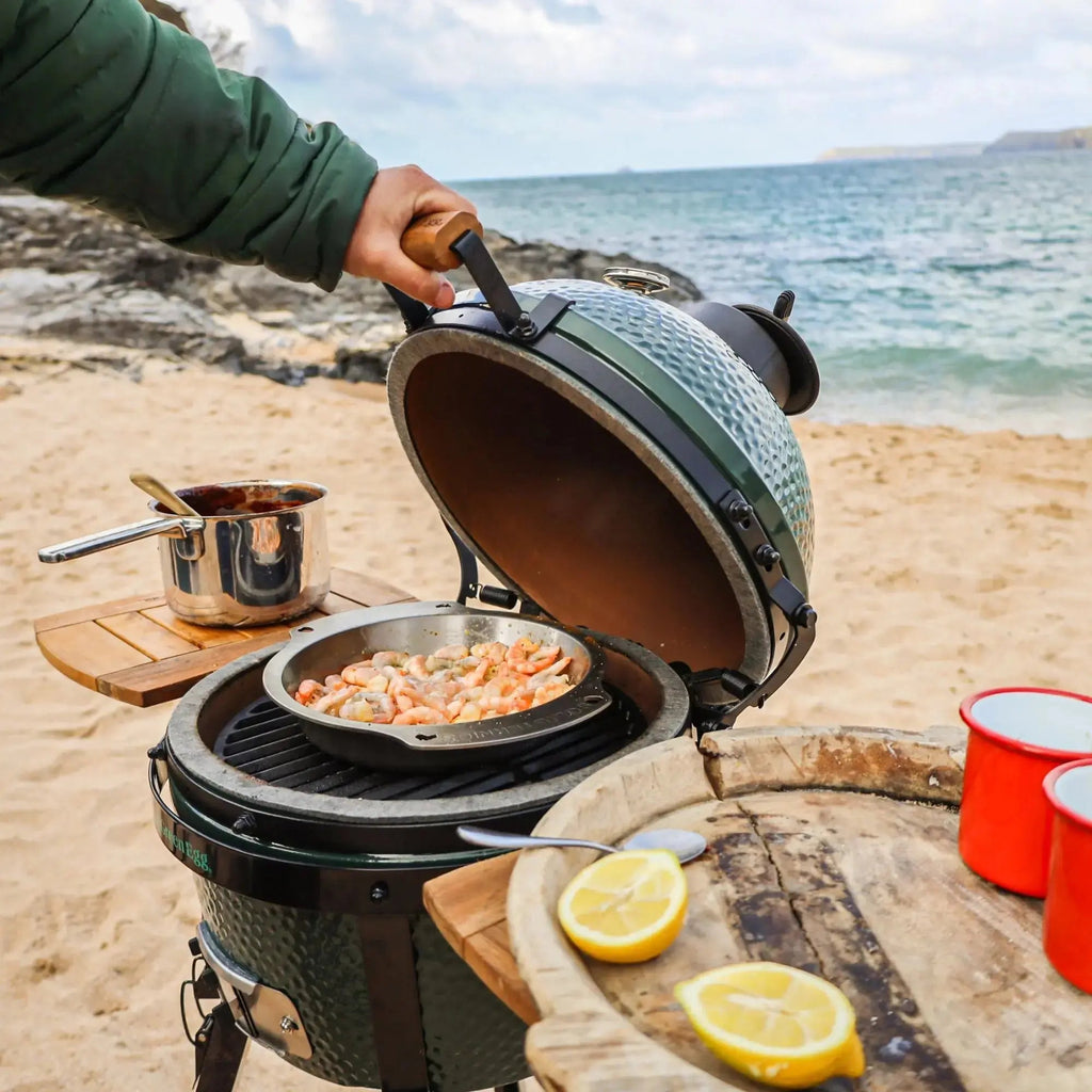 Big Green Egg MiniMax Classic Bundle